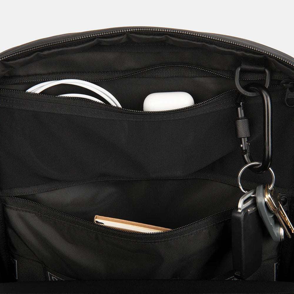 SLNT® Essentials Faraday Backpack