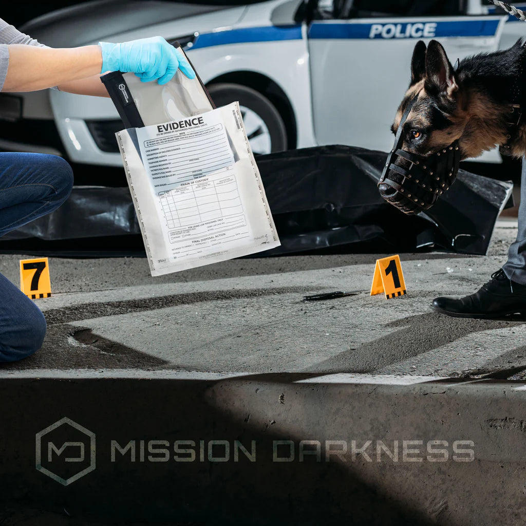 Mission Darkness™ Faradaybag for mobiltelefoner, med vindu