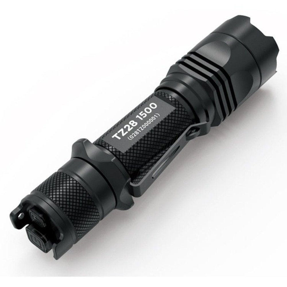 Xtar TZ28 - Taktisk LED-lykt i komplett sett