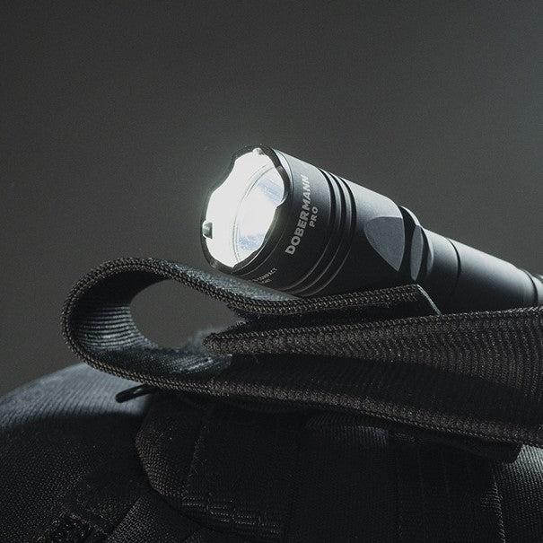 Armytek Dobermann Pro Magnet USB - varmt eller kaldt lys