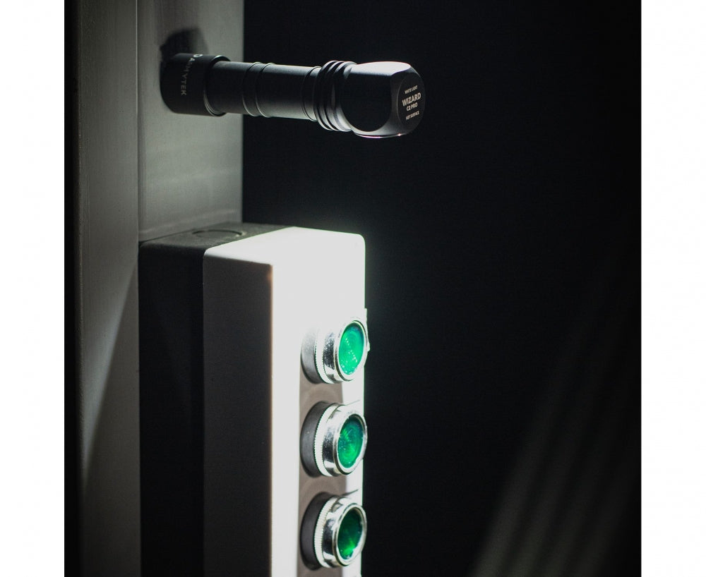 Armytek Wizard C2 Pro magnet USB