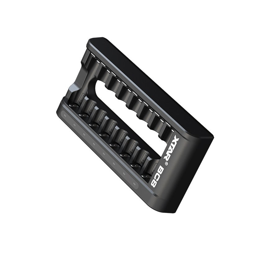 Xtar BC8 - For 8 stk. 1,2V og 1,5V AA og AAA batterier